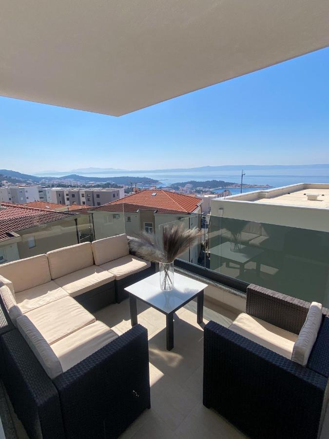 Sea View Apartment With Parking - Dina Makarska Dış mekan fotoğraf